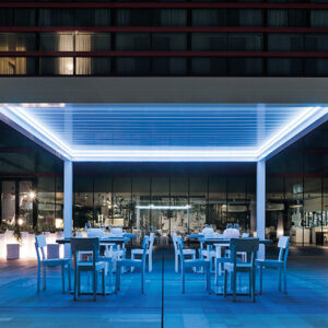 Med Twist Pergola Bioclimatica